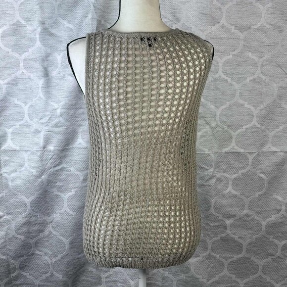 The Limited Gray Crochet Tank Size XS - Picture 3 of 7